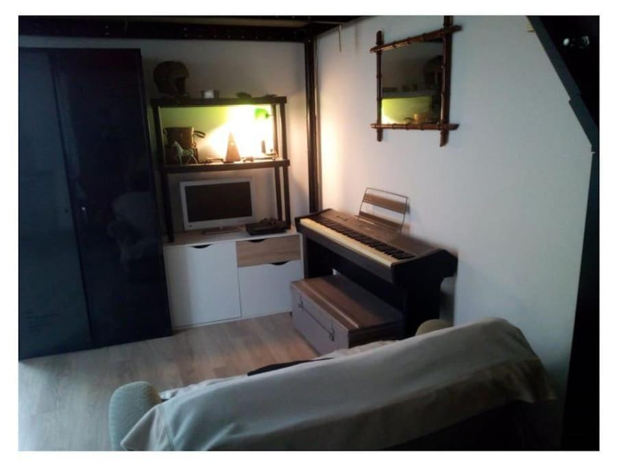 Bel Appart. / Residence De Standing / Plein Centre Шато-Тьєррі Екстер'єр фото